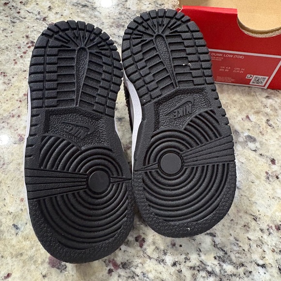 Nike Dunk Low (TDE) white/black 5c New in Box(No Lid) Stretch Laces - Picture 5 of 6